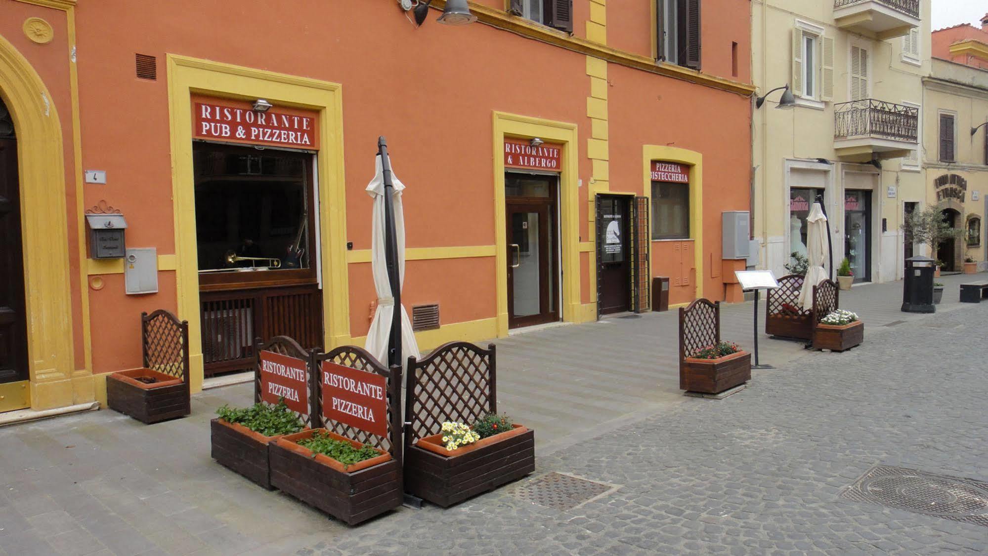 Antica Locanda Cavallino Bianco Cerveteri Exterior foto